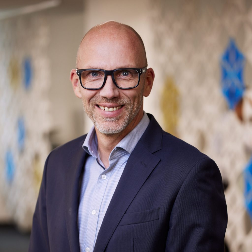 Martin Scneider in der IT-PS für Ihre Fragen